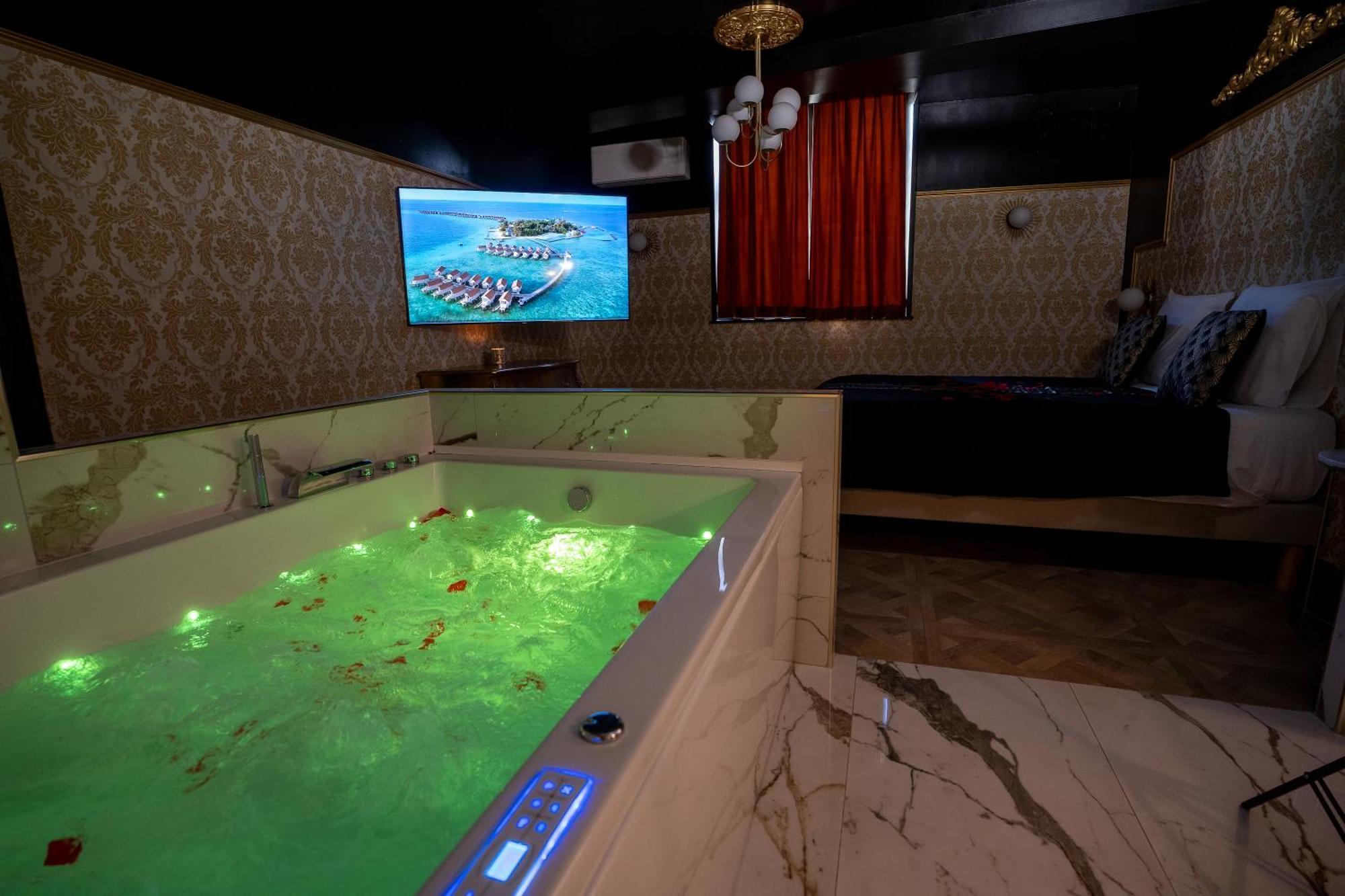 Appartement D'Exception Avec Jacuzzi Villefranche-sur-Saône Kültér fotó